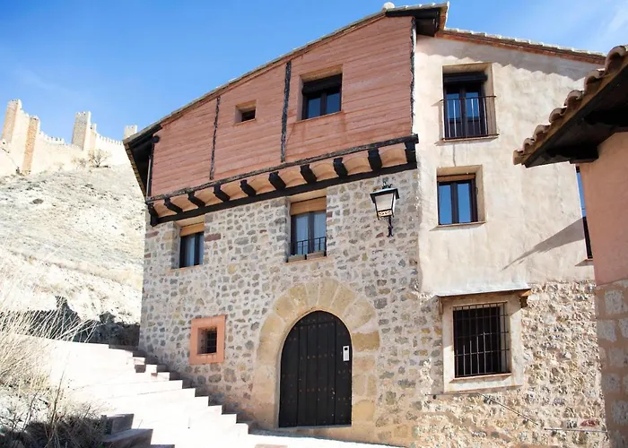 Subida Torres Lägenhet Albarracín